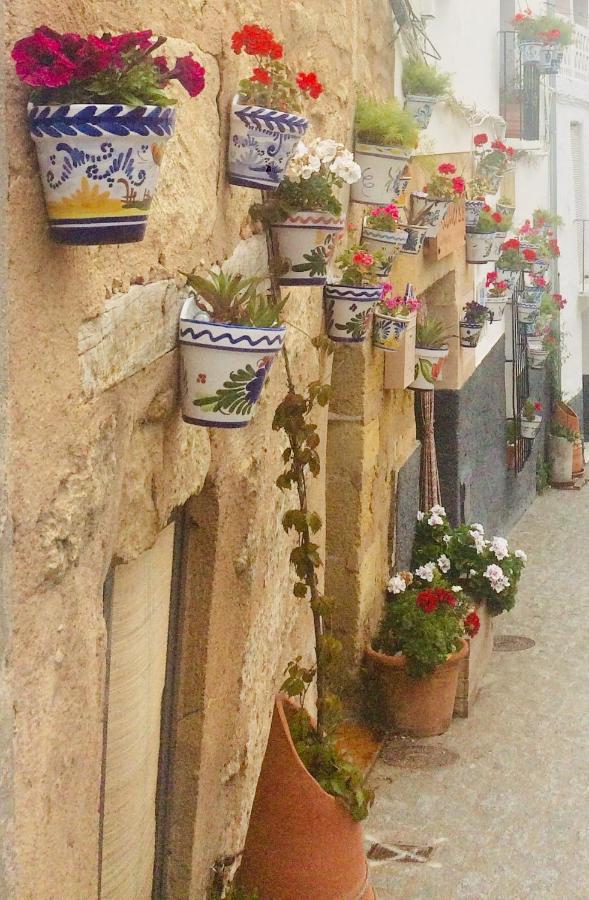 Atelier 88 Bed and Breakfast Alcalá la Real Buitenkant foto