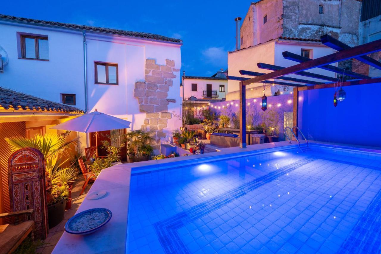 Atelier 88 Bed and Breakfast Alcalá la Real Buitenkant foto